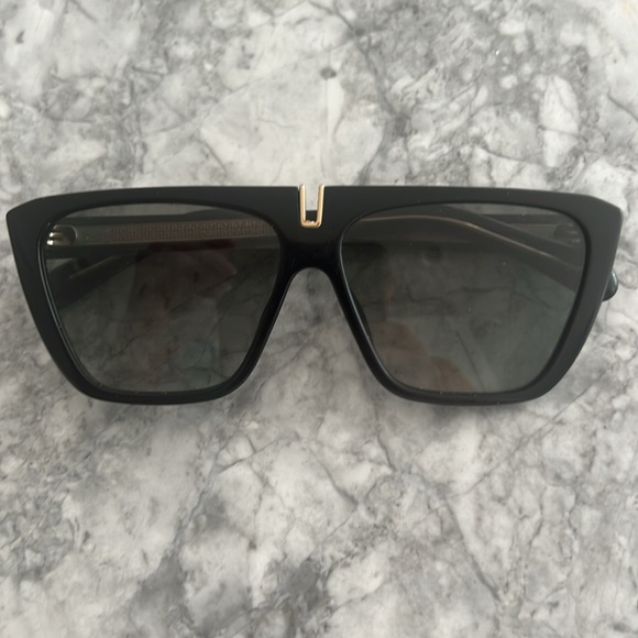 Givenchy Sunglasses - Picture 3 of 3